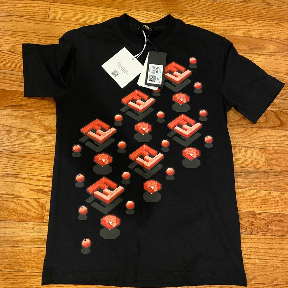 Nice fendi T-shirt